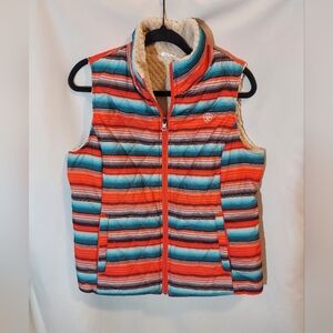 Ariat Women's Hallstatt Reversible Vest With Sherpa In Serape Print
